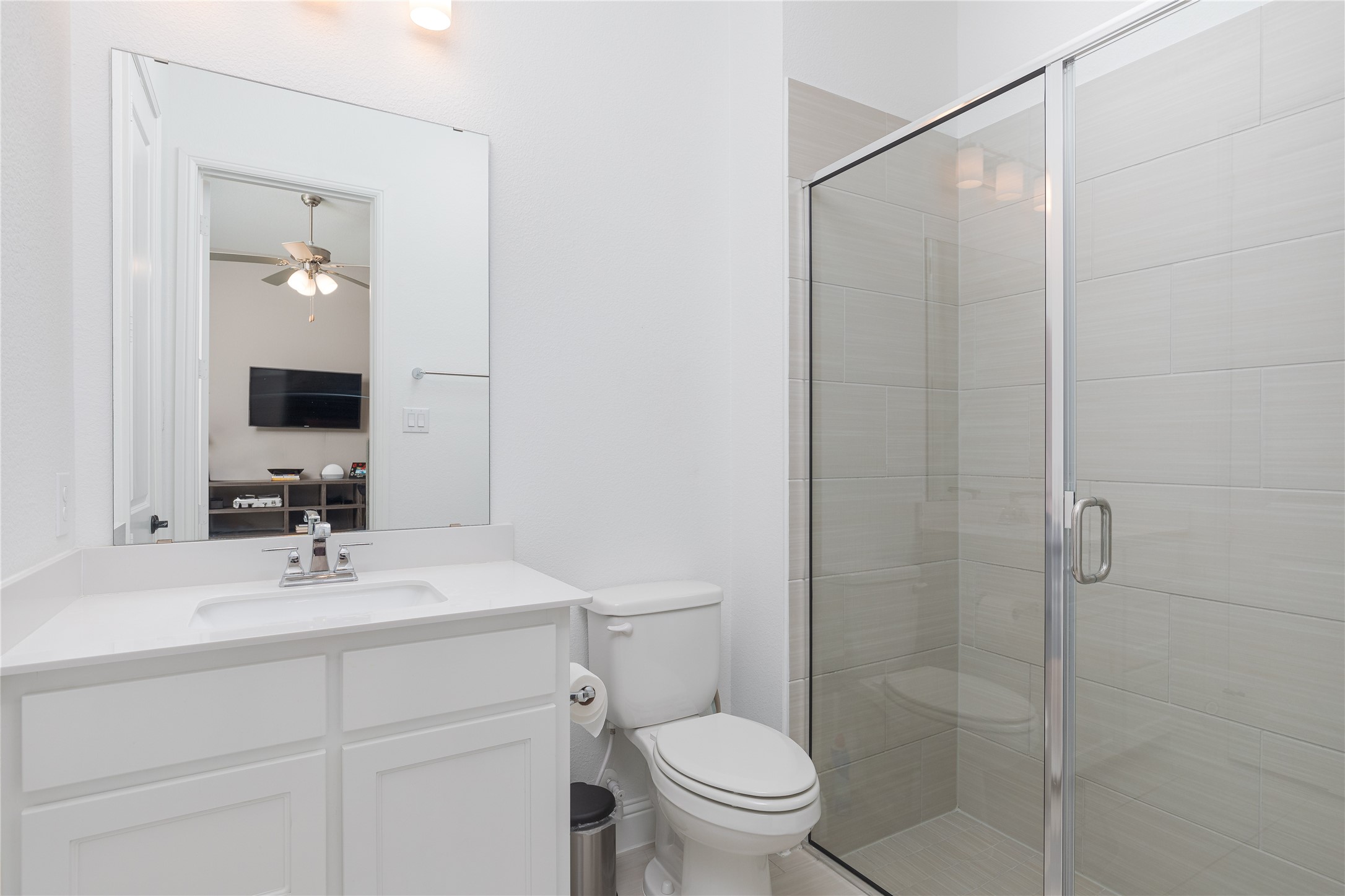 2711 Meadowbrook Boulevard