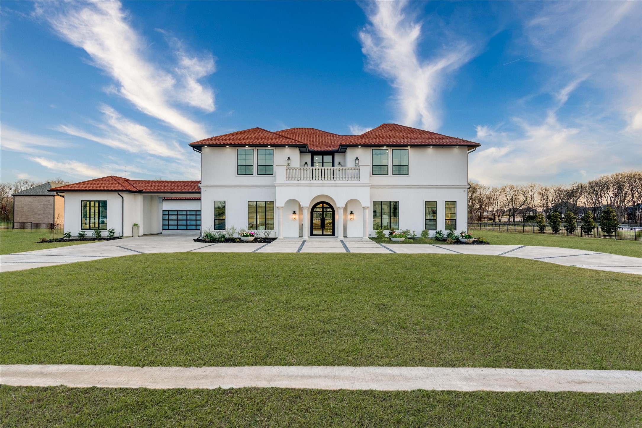 915 Bentwater Drive