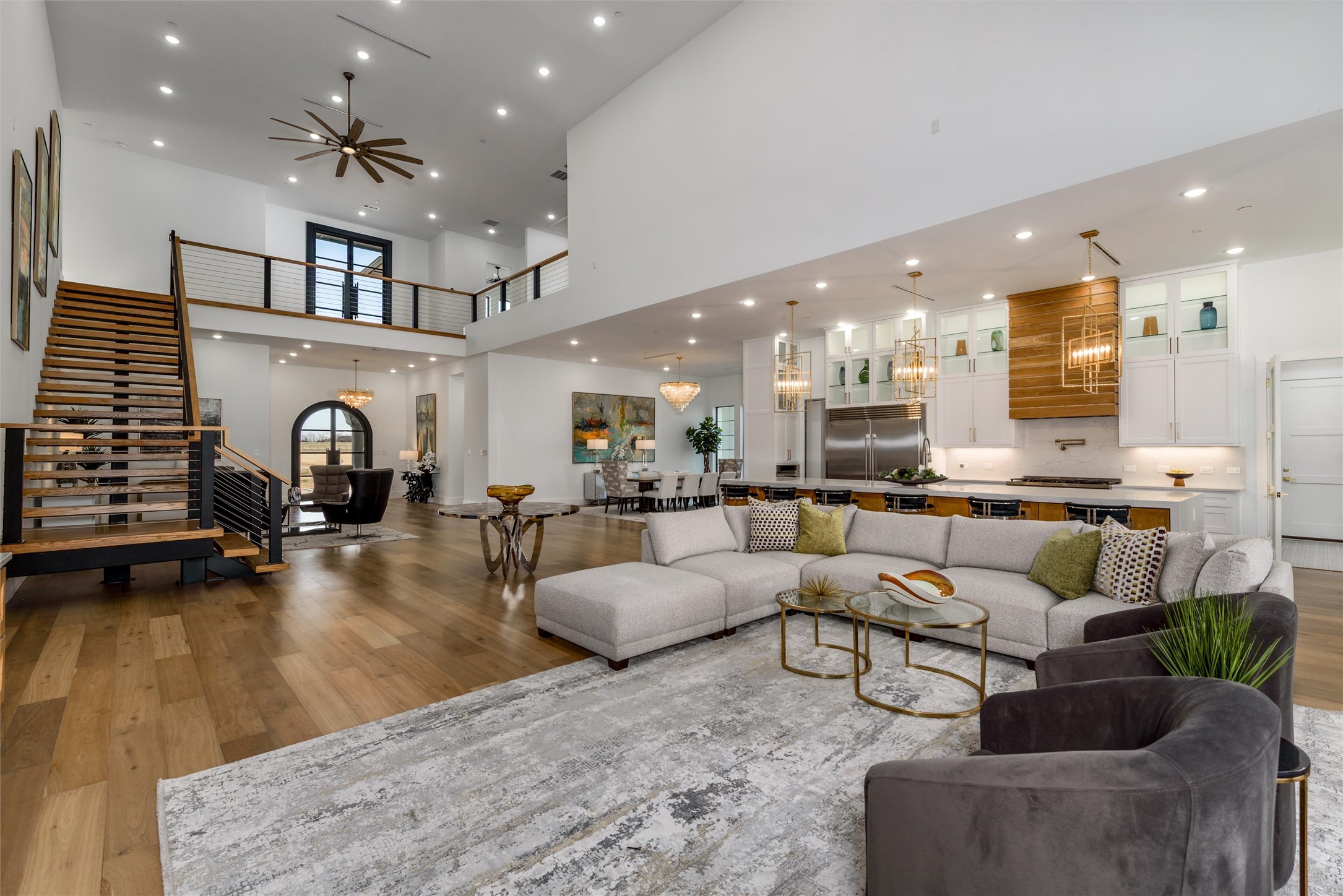 915 Bentwater Drive