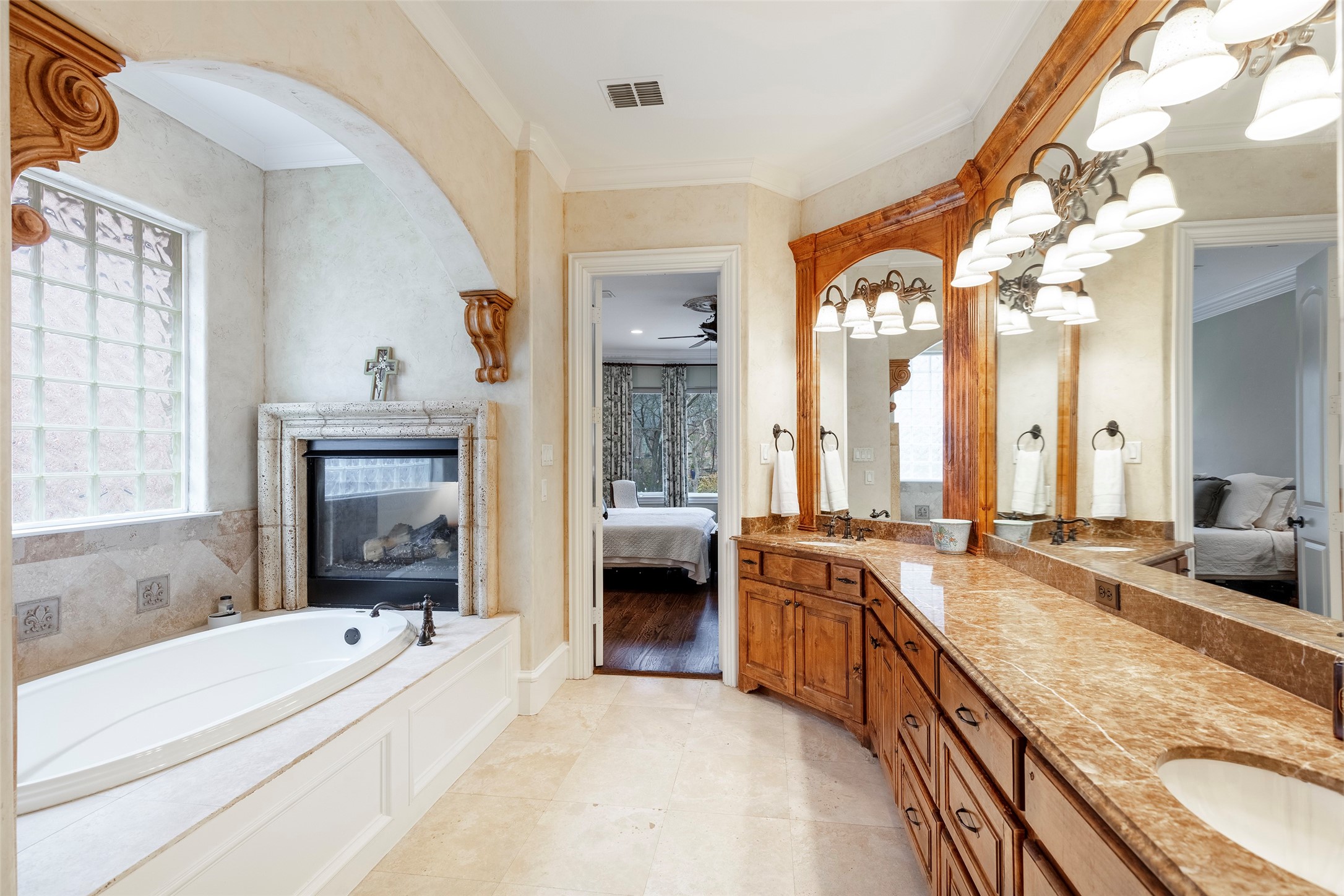 6413 Avalon Woods Drive