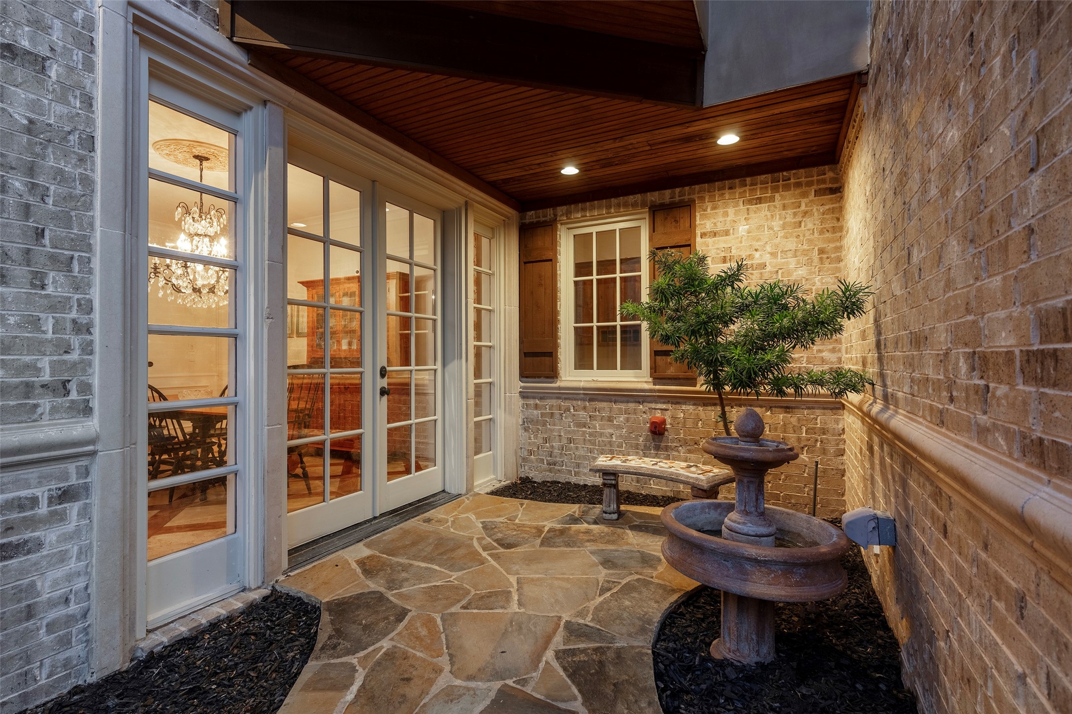 6413 Avalon Woods Drive