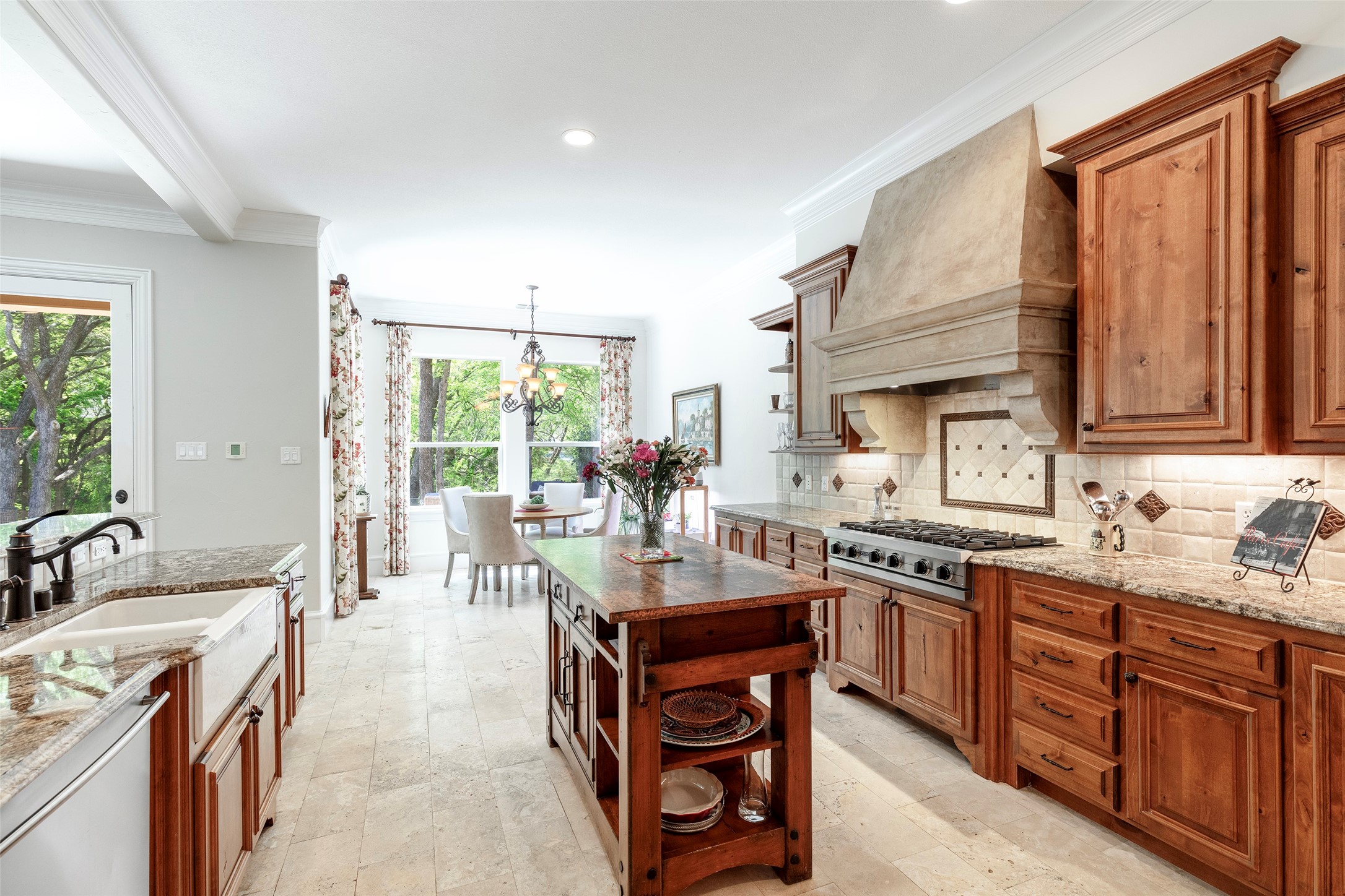 6413 Avalon Woods Drive