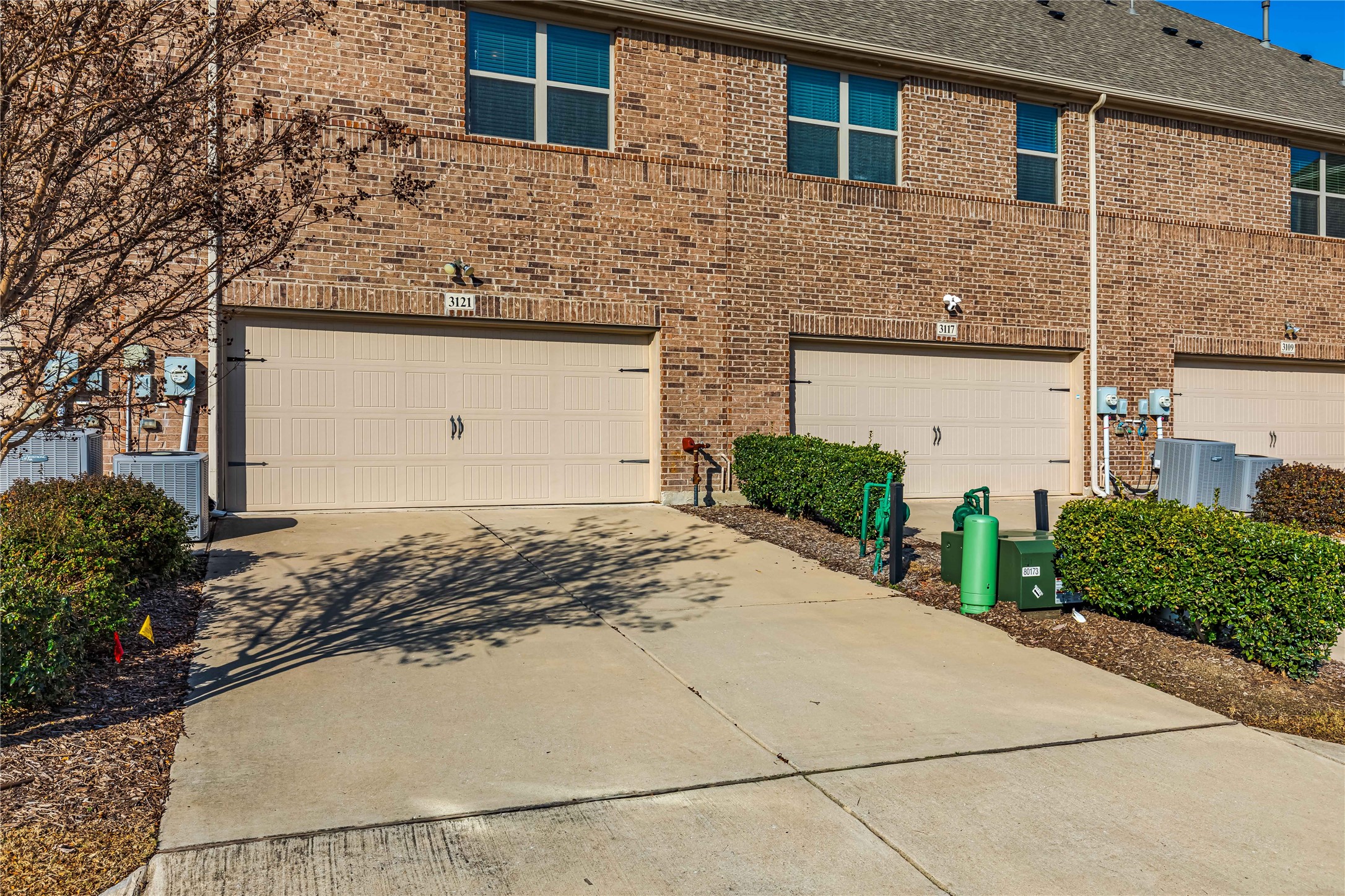 3121 Decker Drive