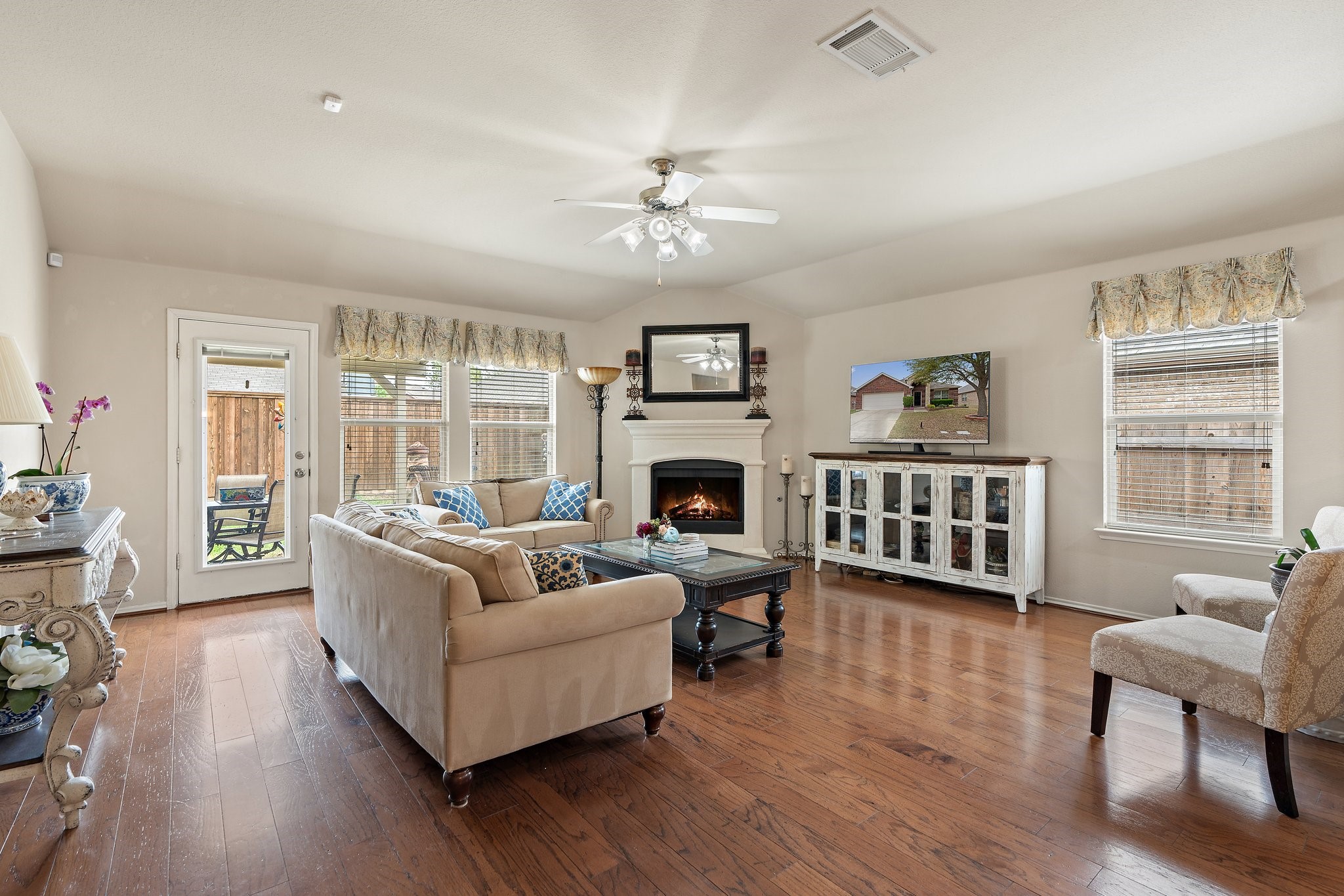 9620 Starfire Drive