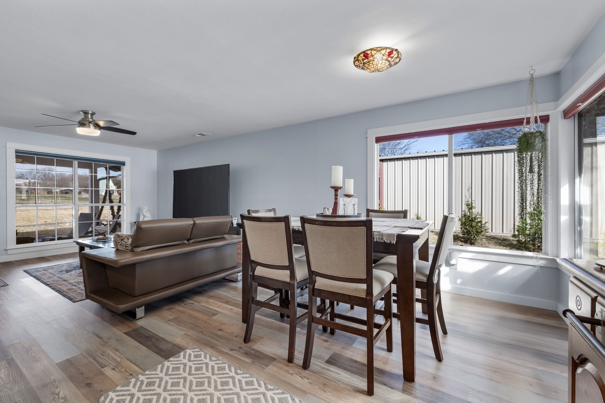 10141 Lynn Lane