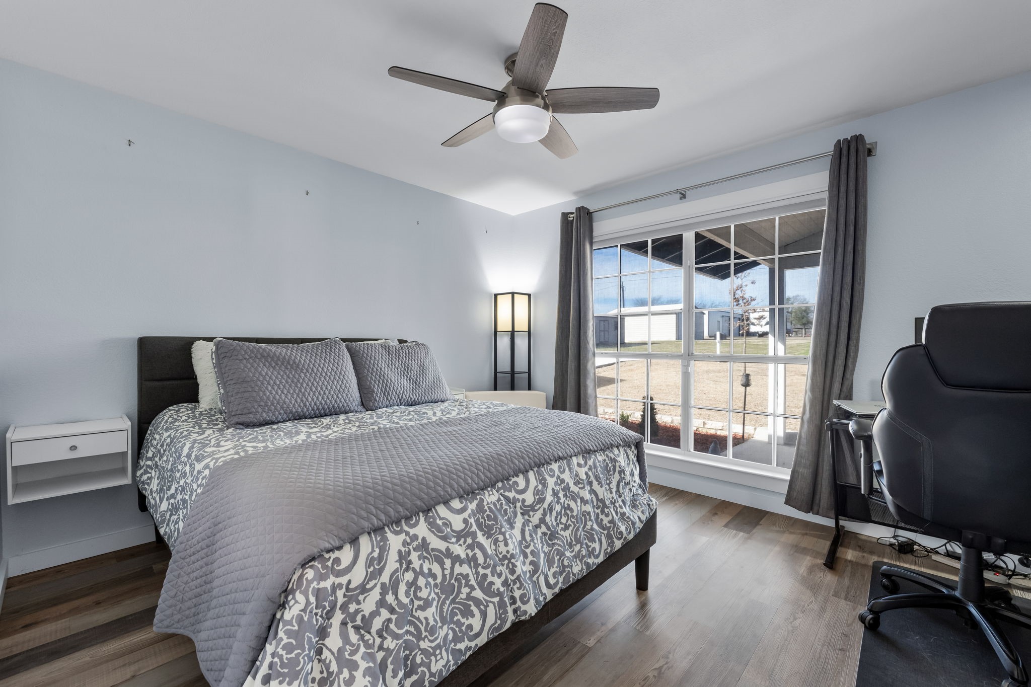10141 Lynn Lane