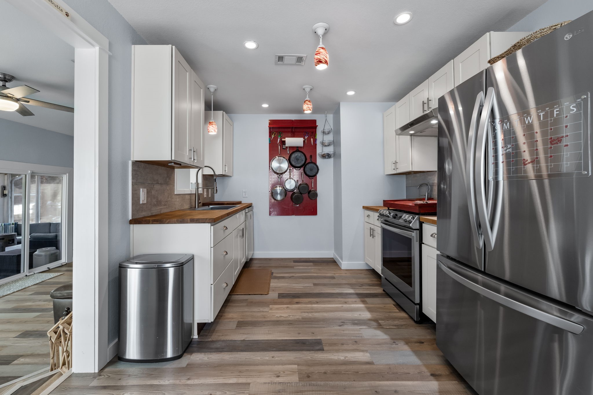 10141 Lynn Lane