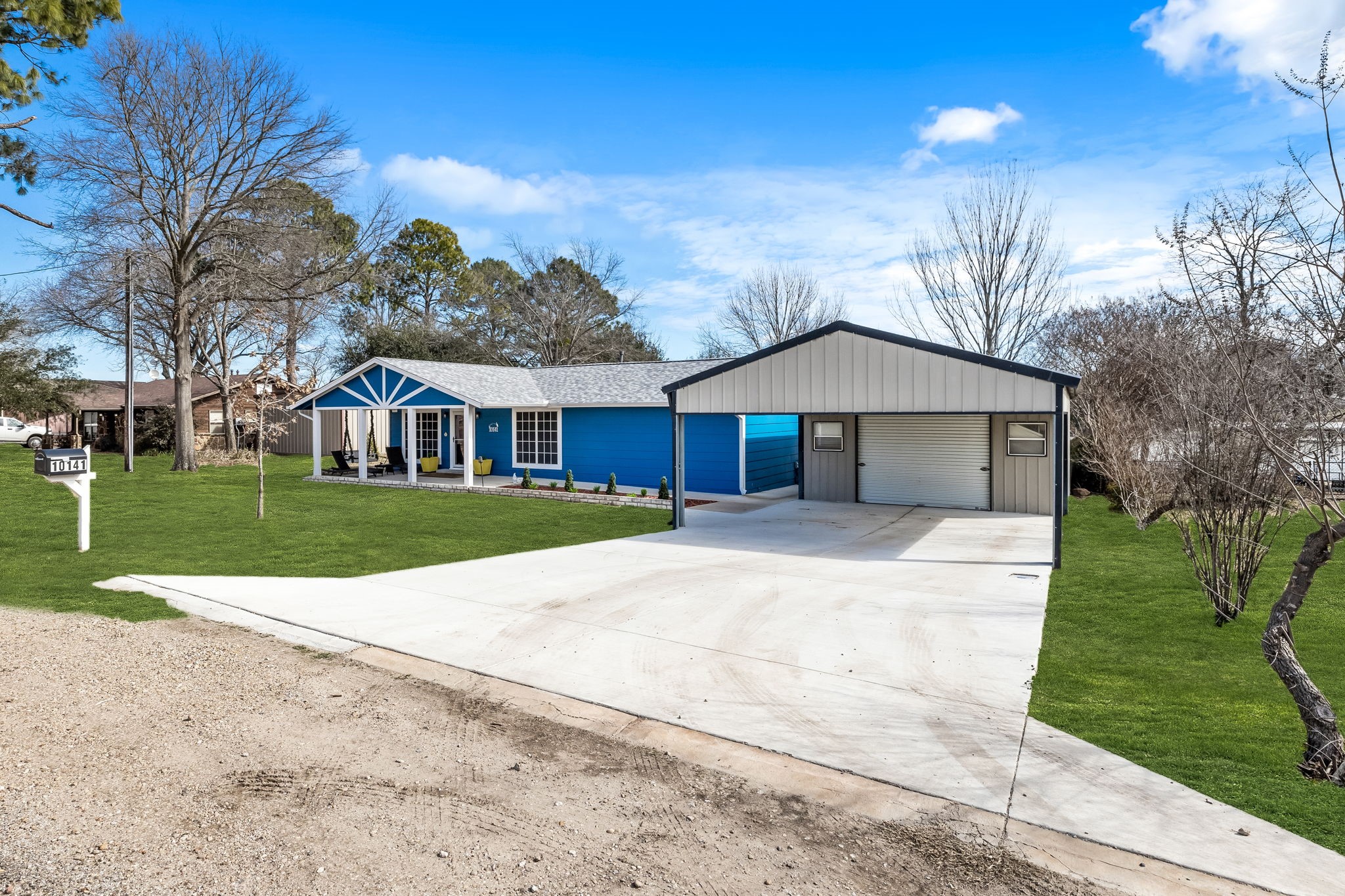 10141 Lynn Lane