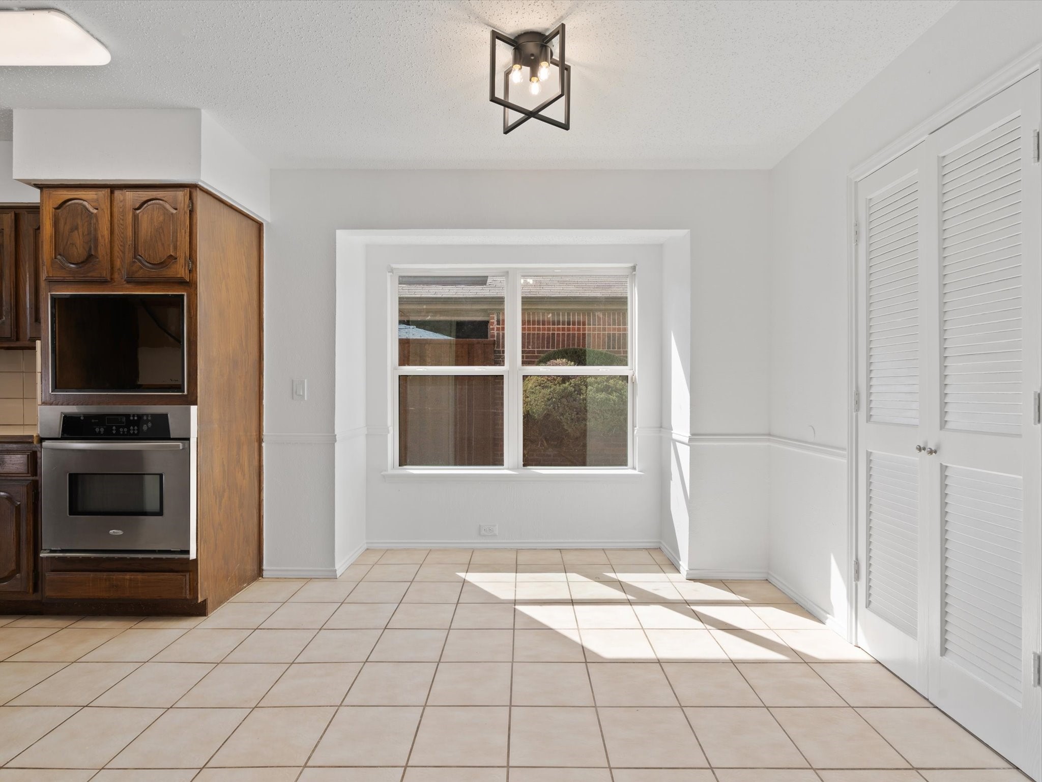 3505 Shelley Lane
