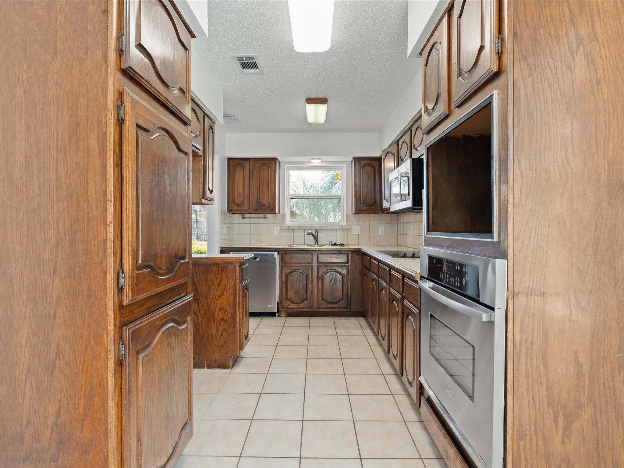 3505 Shelley Lane