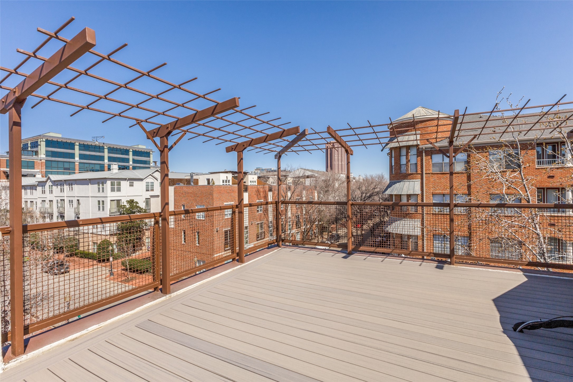 2339 Clark Street
