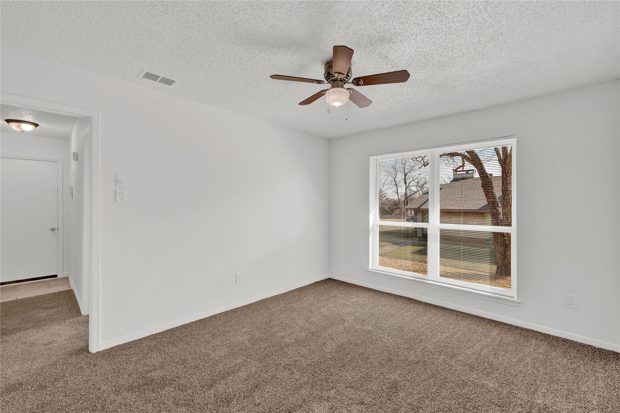 1402 S Carrier Parkway 410