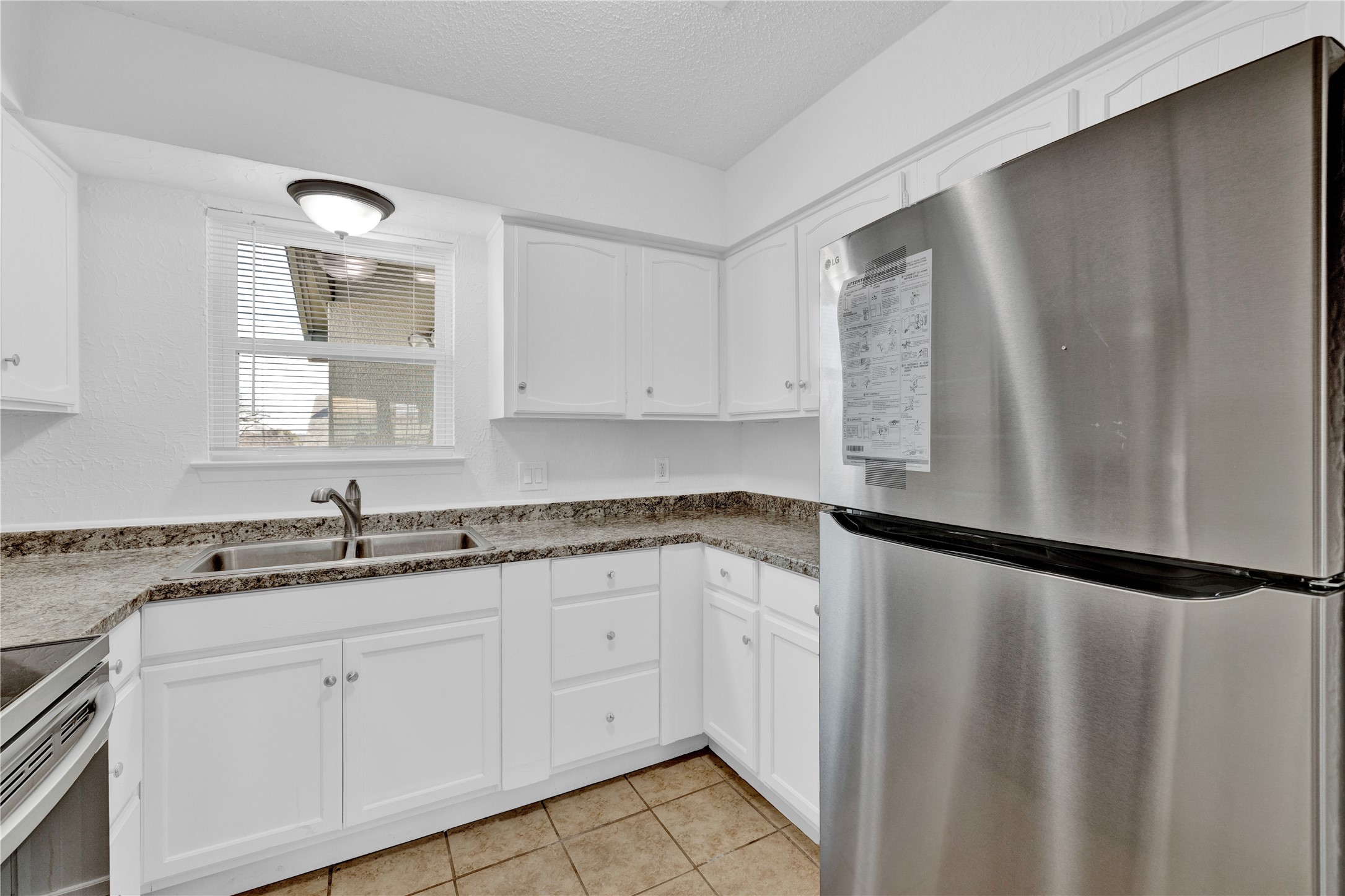 1402 S Carrier Parkway 410