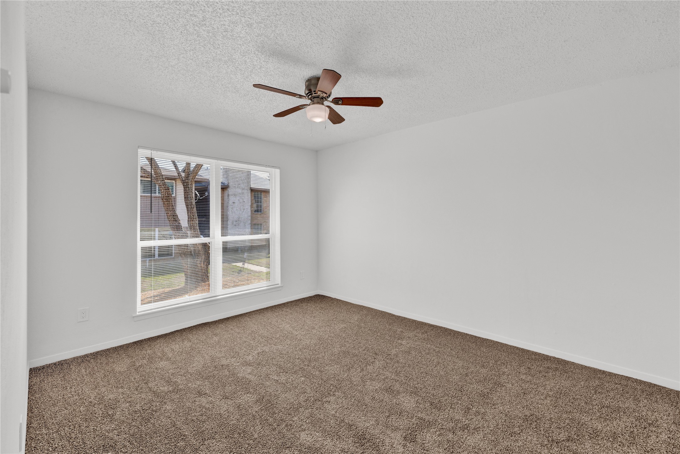 1402 S Carrier Parkway 410