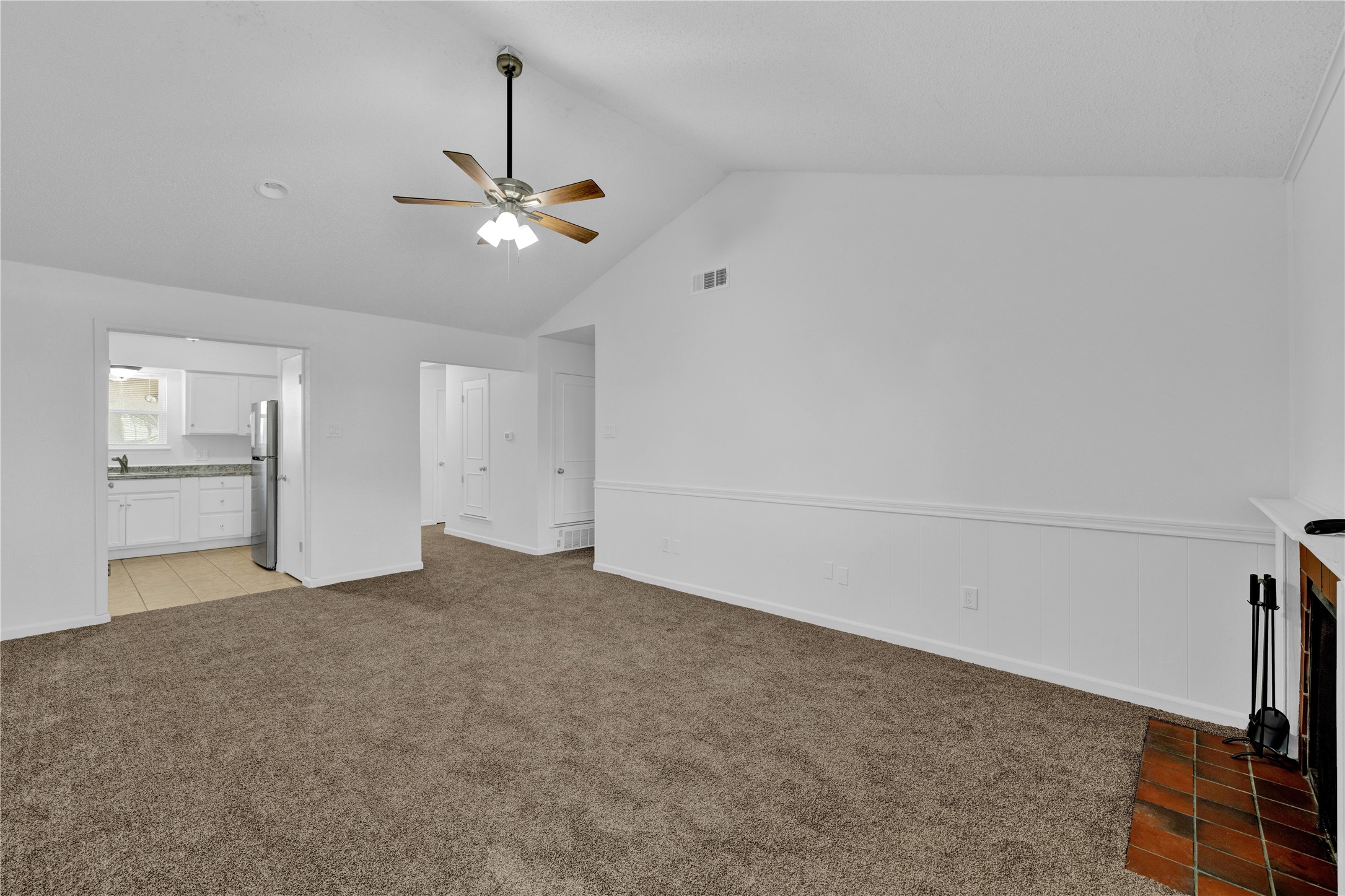1402 S Carrier Parkway 410