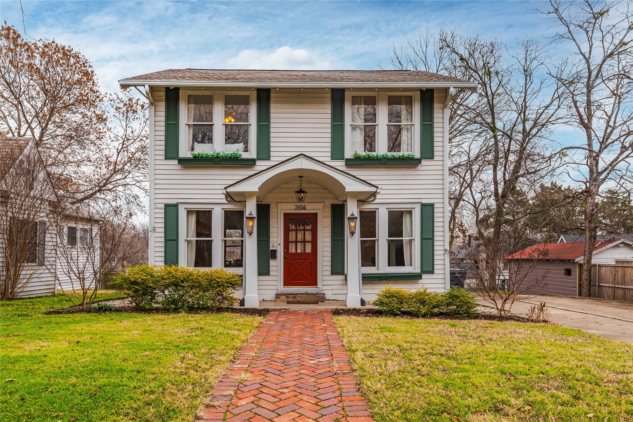 204 N College Street