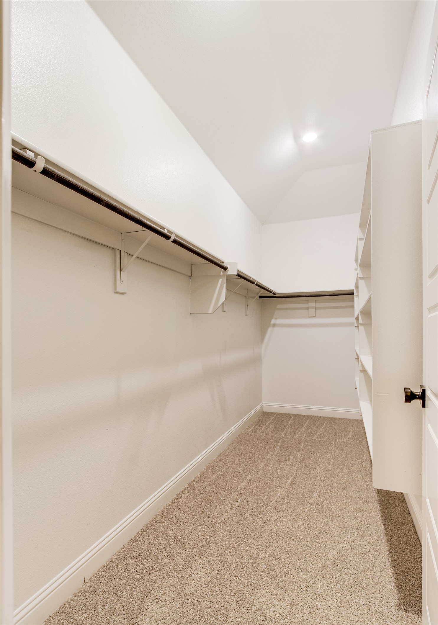 4008 Sparrow Trail
