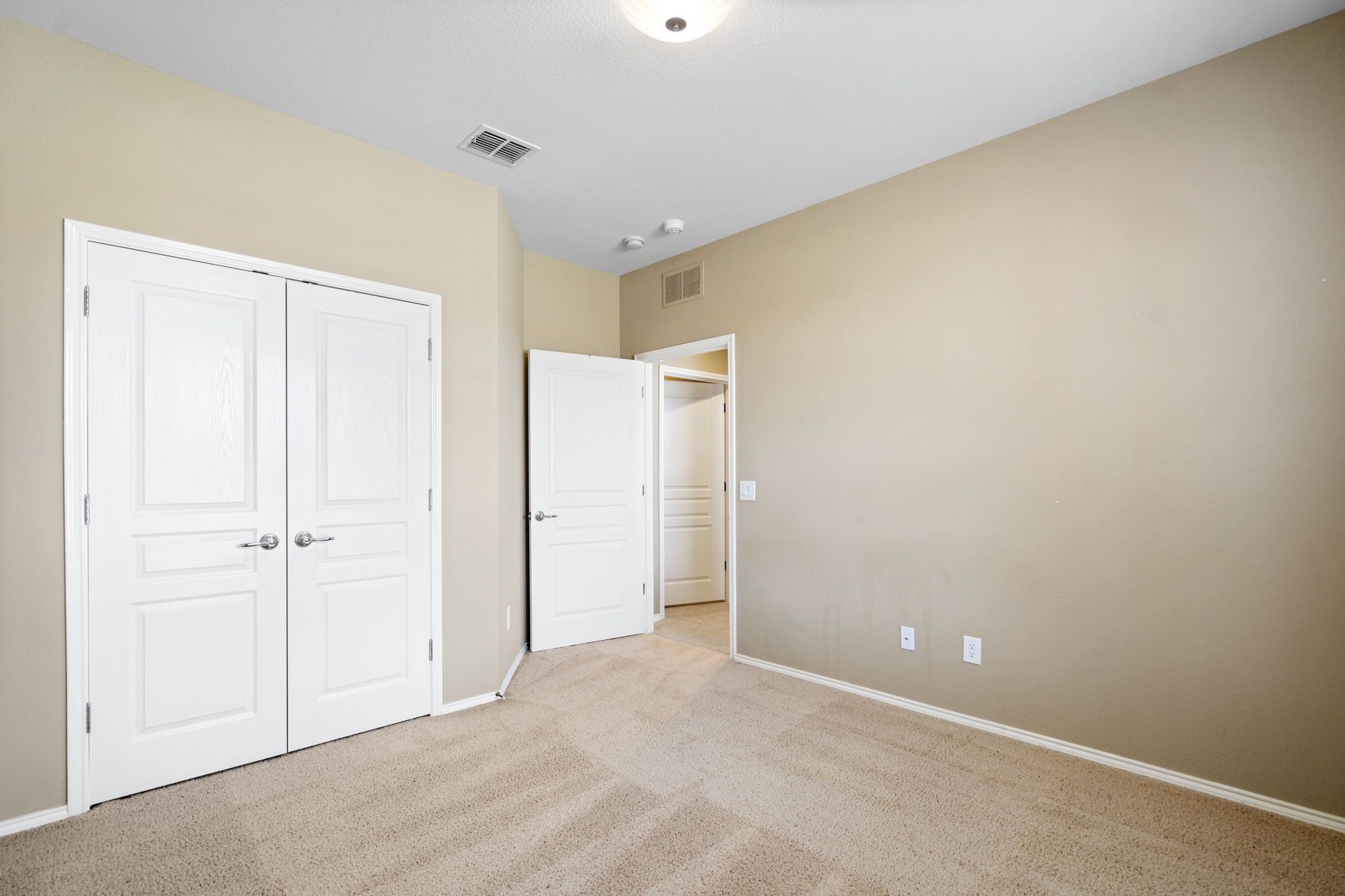 926 Imperial Valley Lane