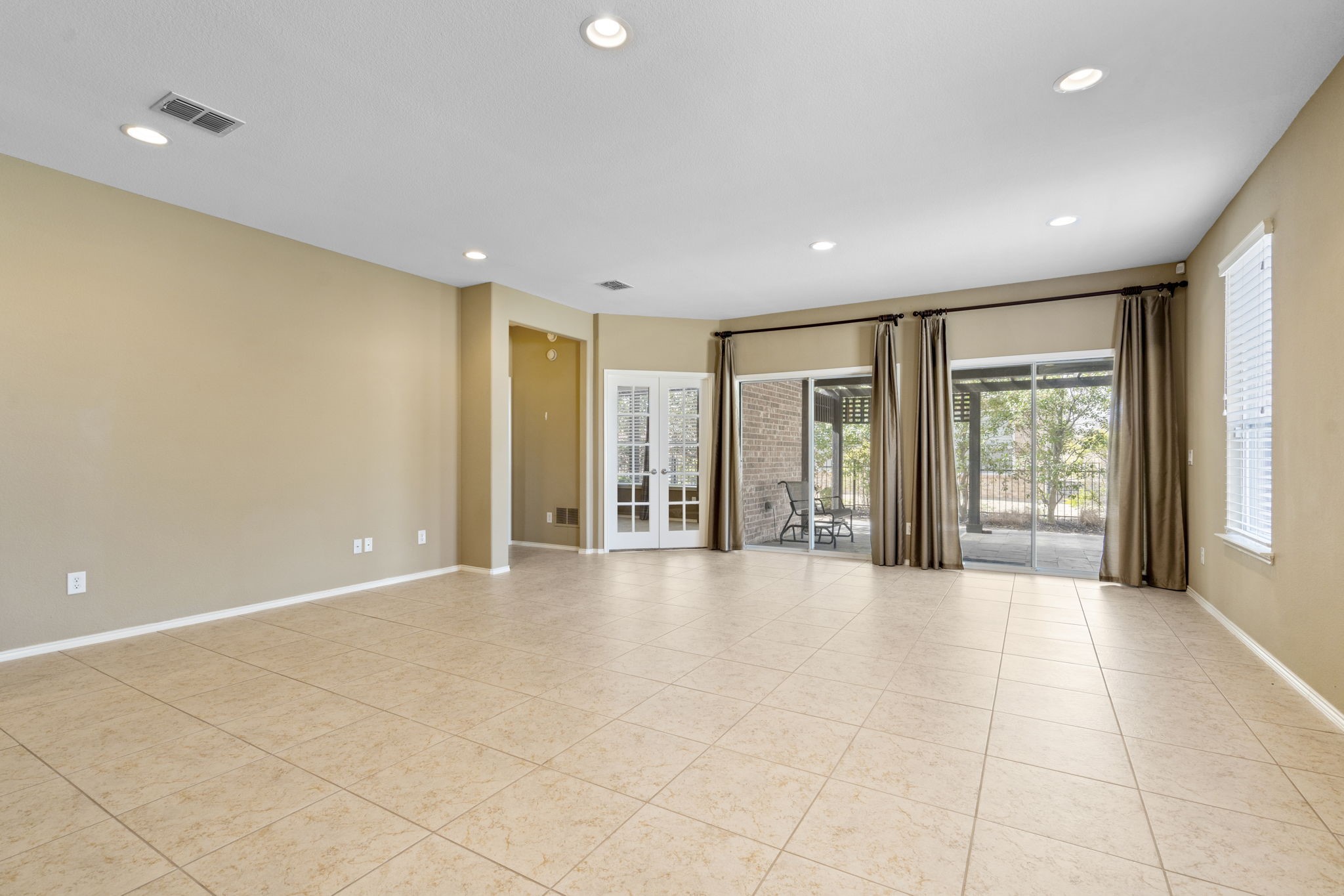 926 Imperial Valley Lane