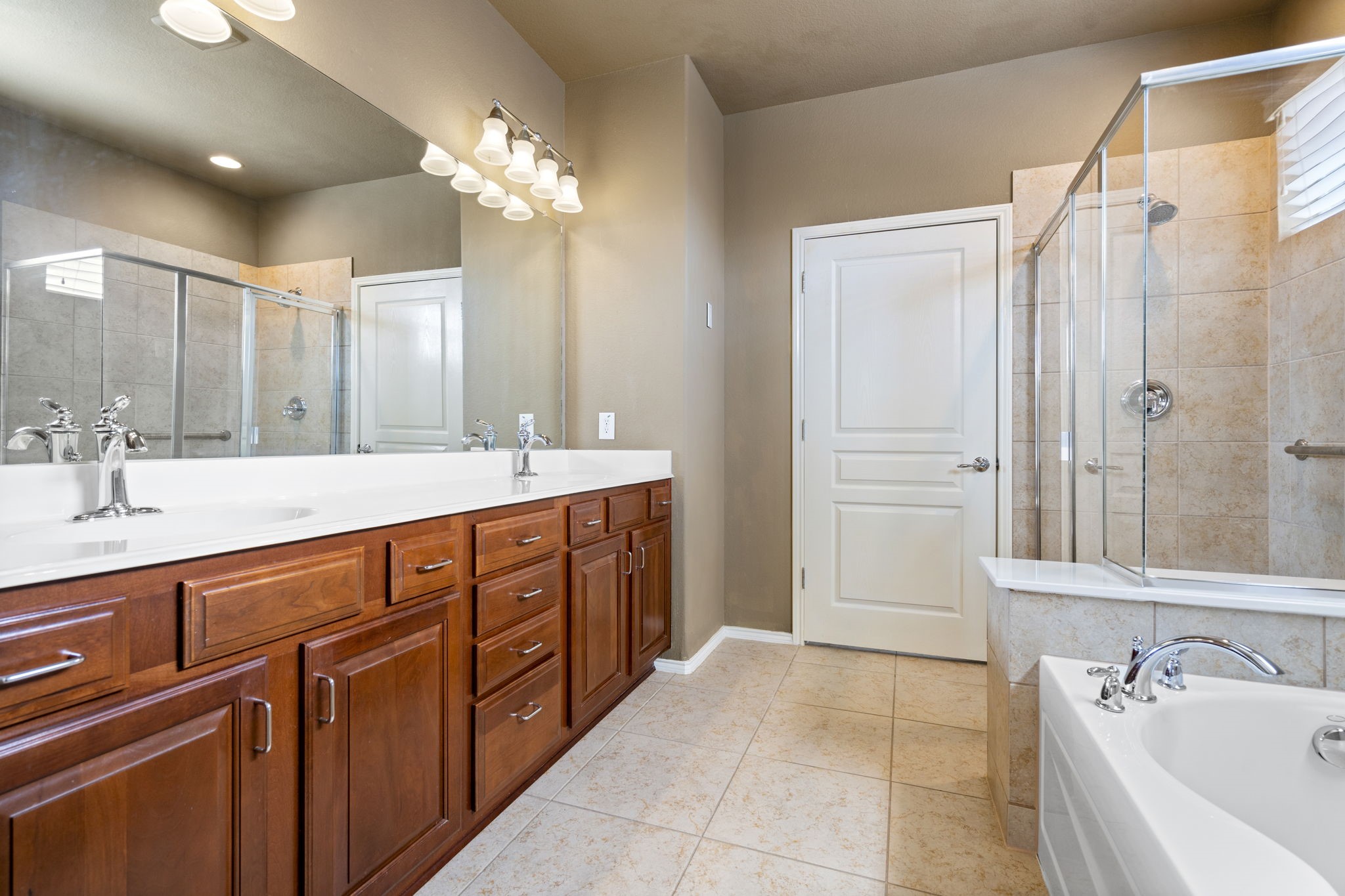 926 Imperial Valley Lane