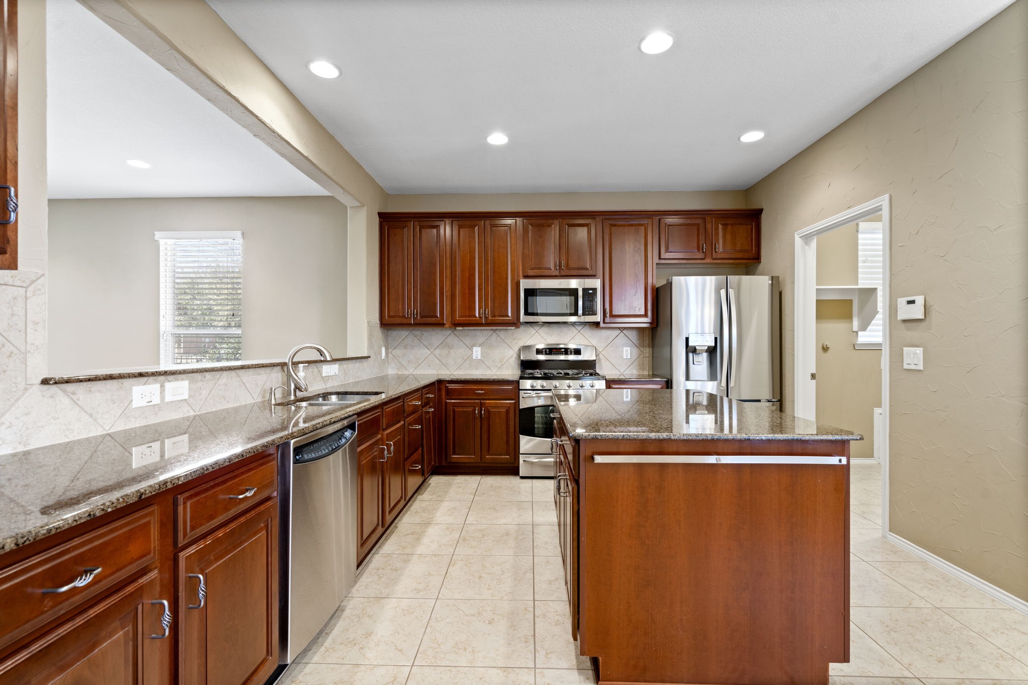 926 Imperial Valley Lane