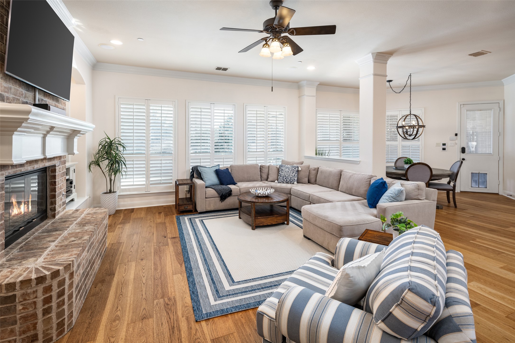 2718 Wolf Creek Drive