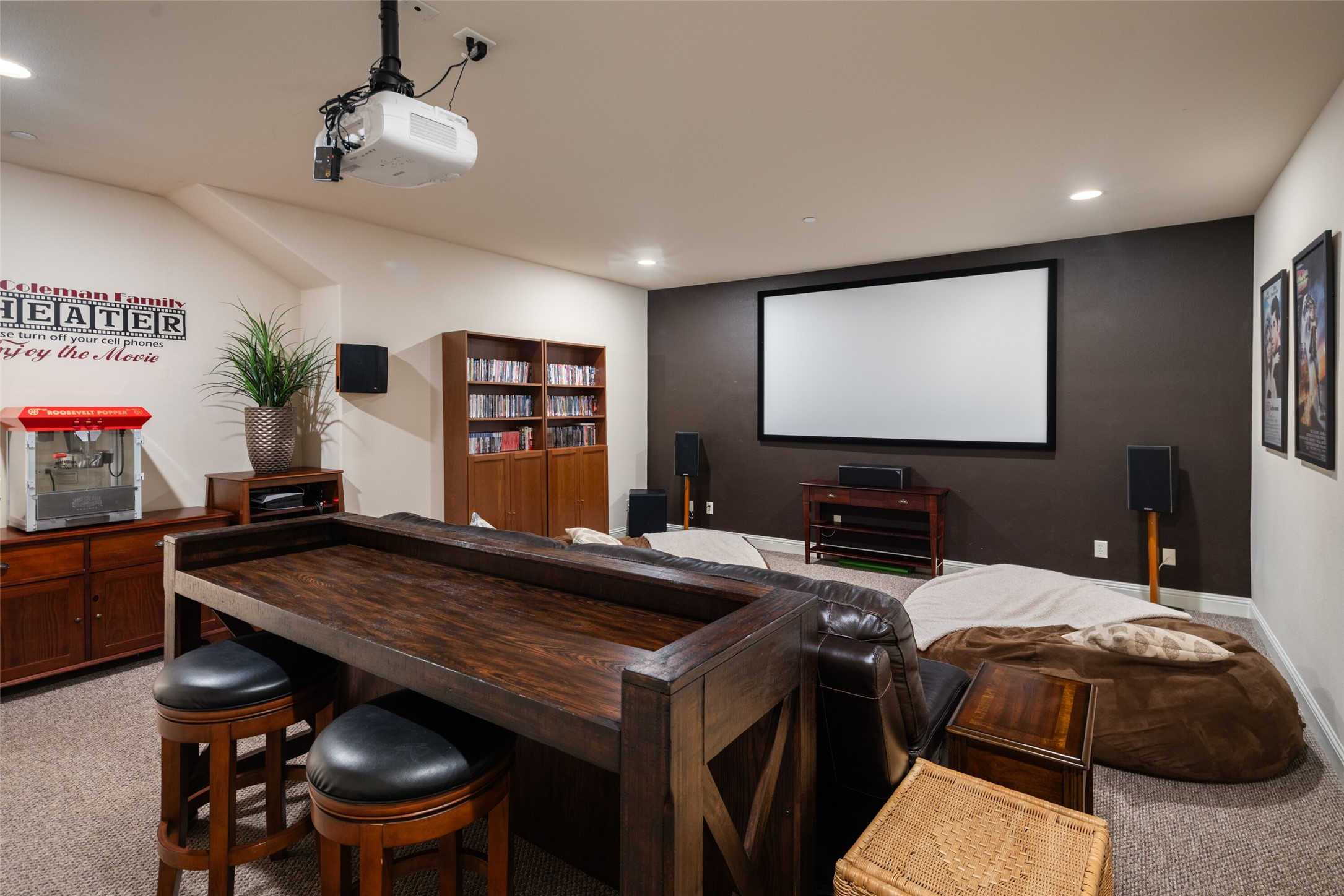 2718 Wolf Creek Drive