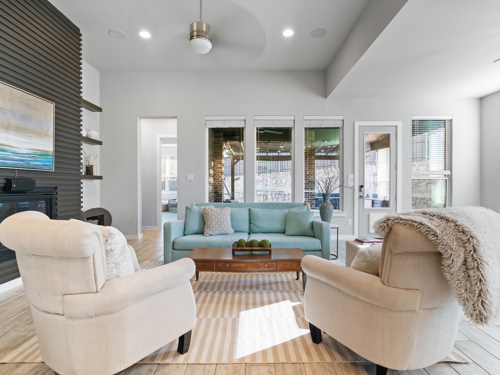 883 Alfred Court