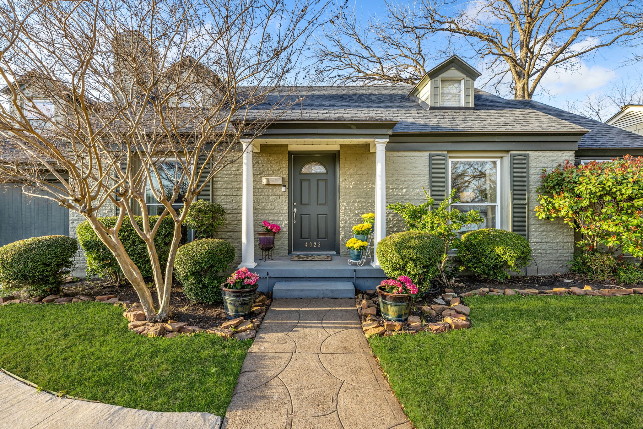 4023 Parkside Drive