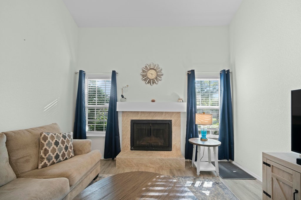 815 Summercreek Drive