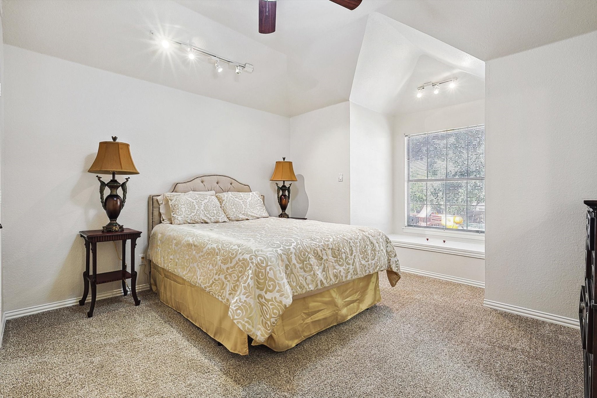 1127 Christopher Court