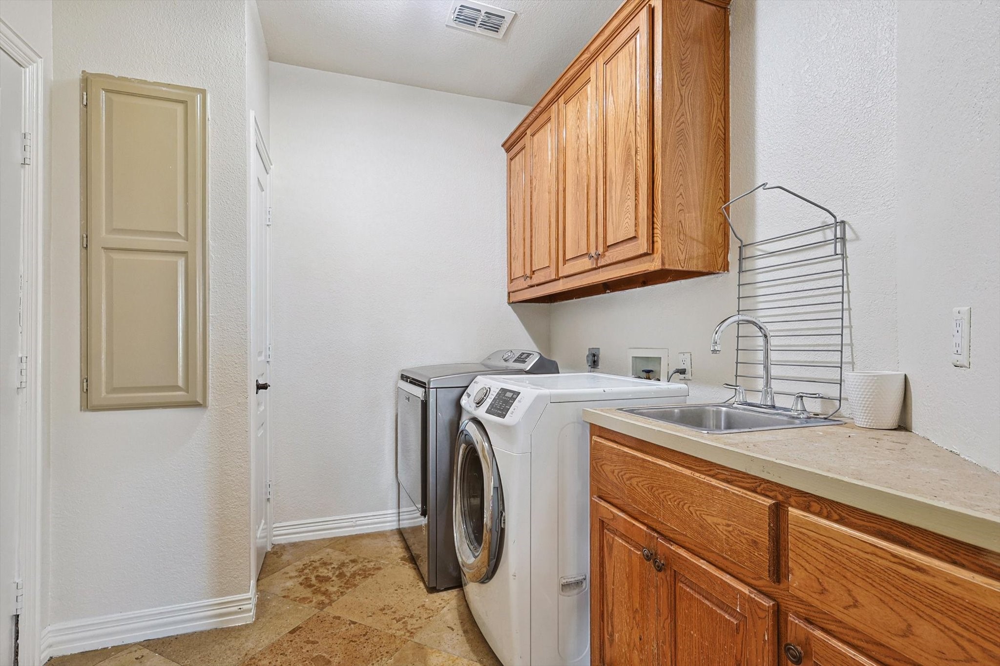1127 Christopher Court
