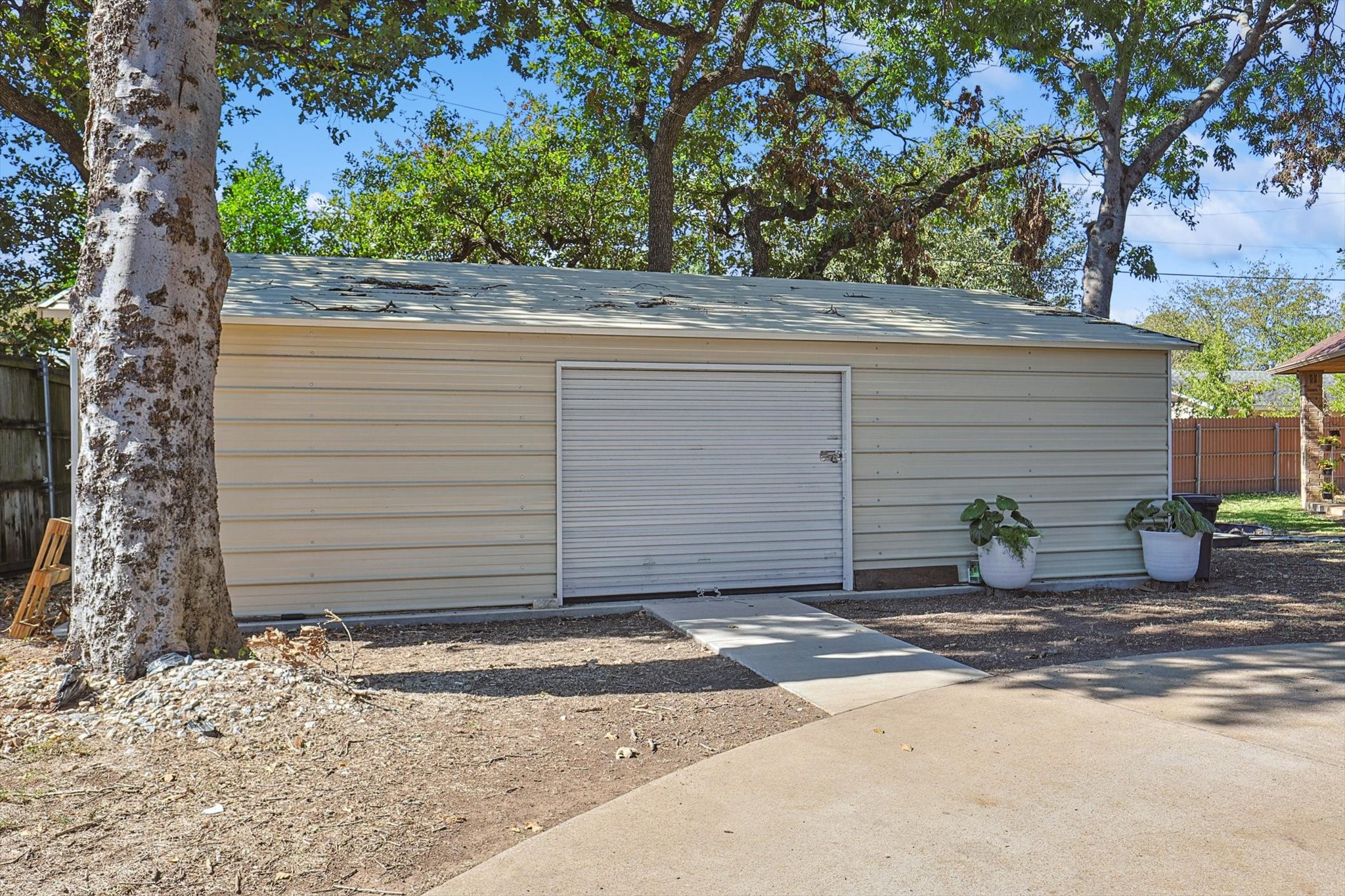 1127 Christopher Court