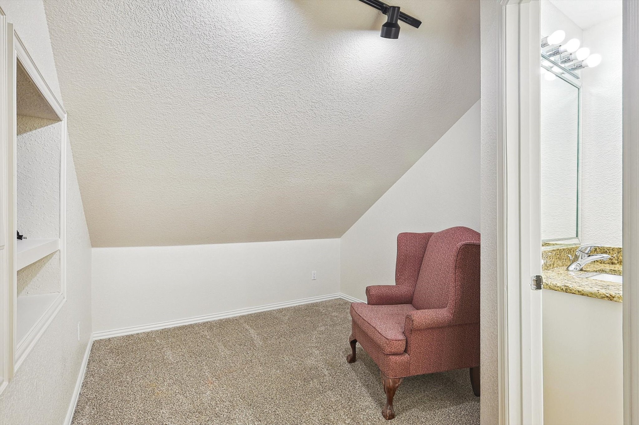 1127 Christopher Court