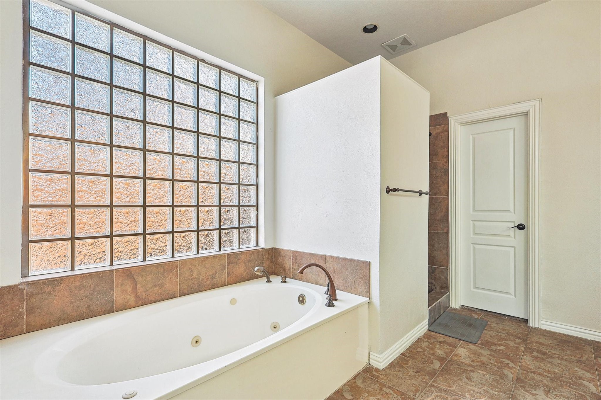 1127 Christopher Court