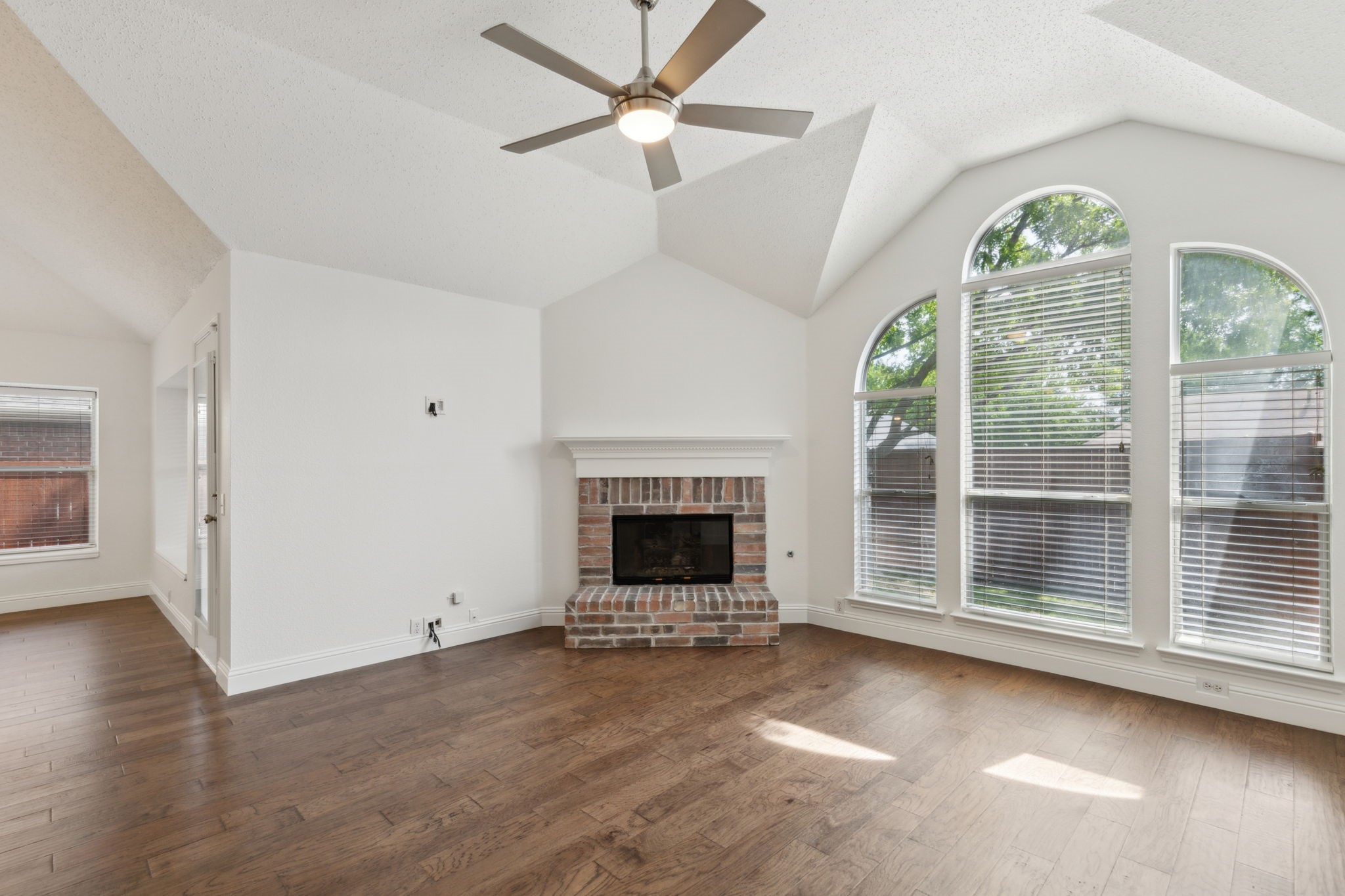 6680 Canterbury Drive