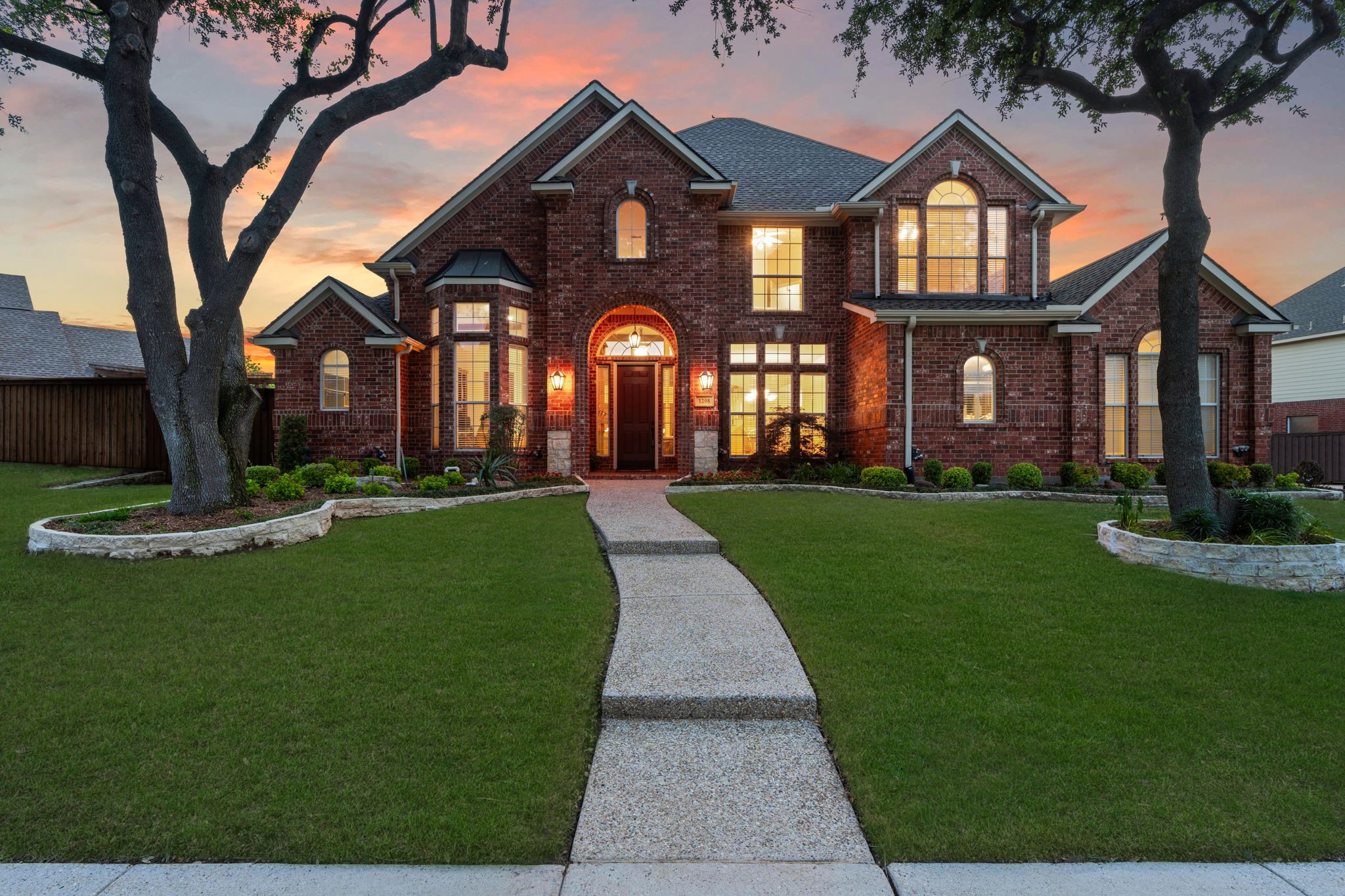 1208 Saddlebrook Drive