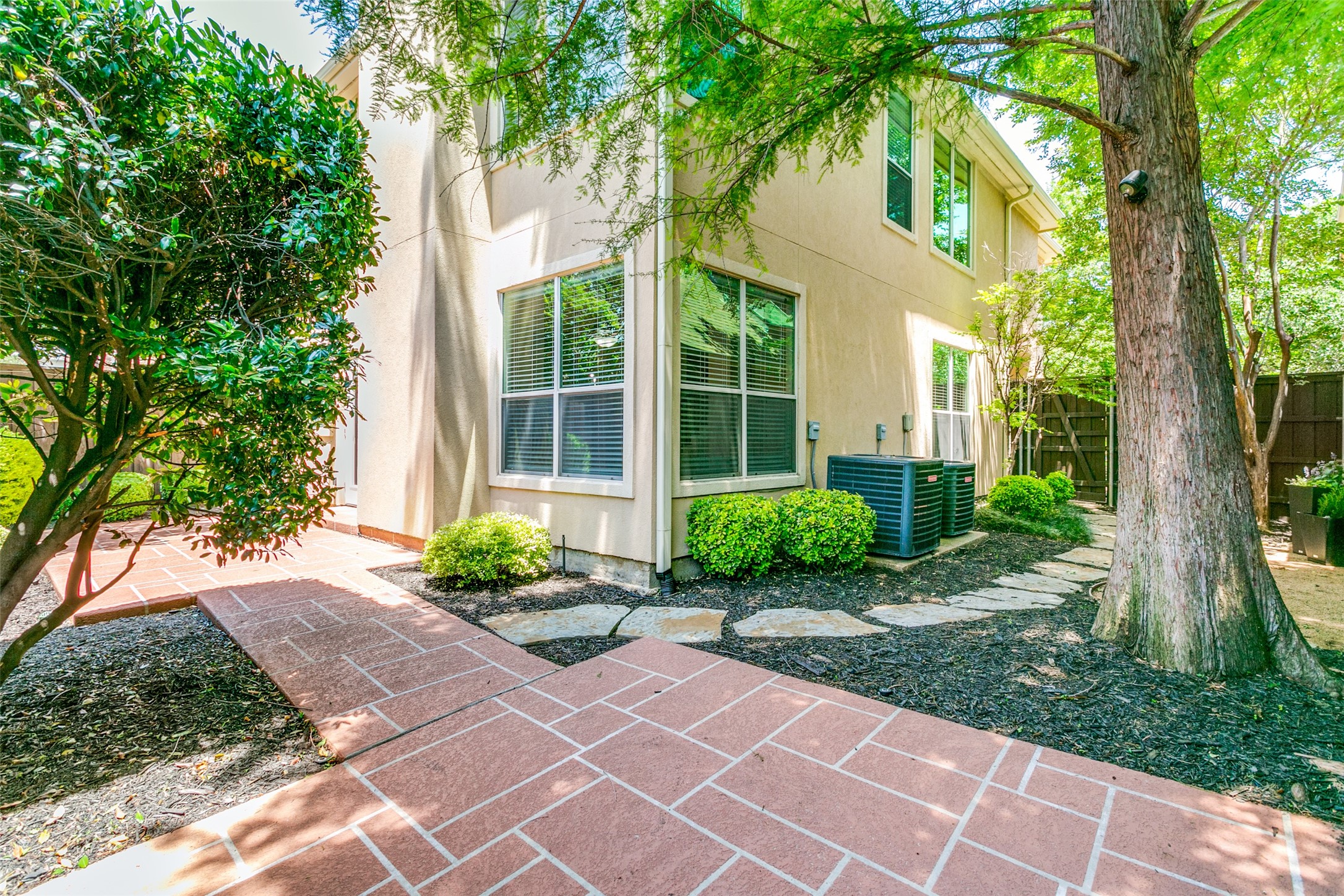7711 Heather Ridge Court
