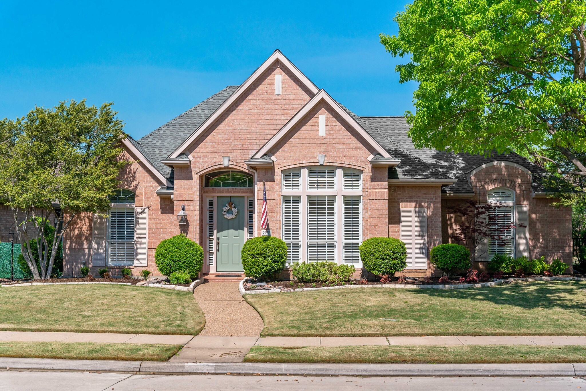 5679 Southern Hills Drive