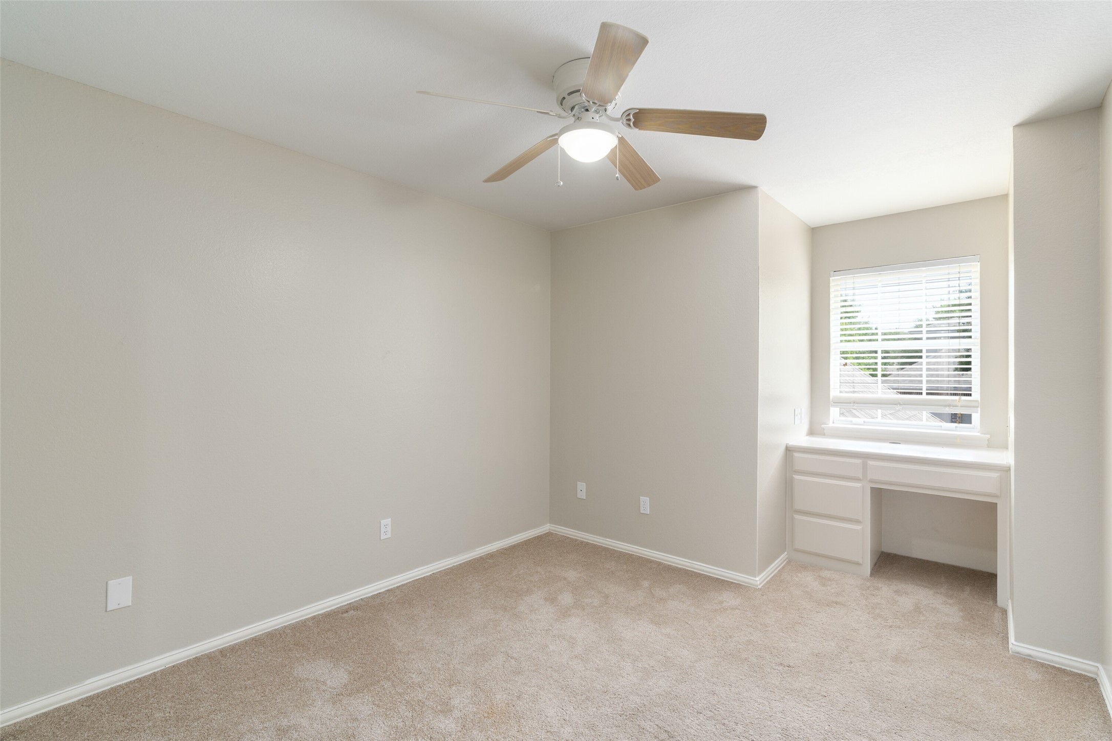 1104 Shadetree Lane