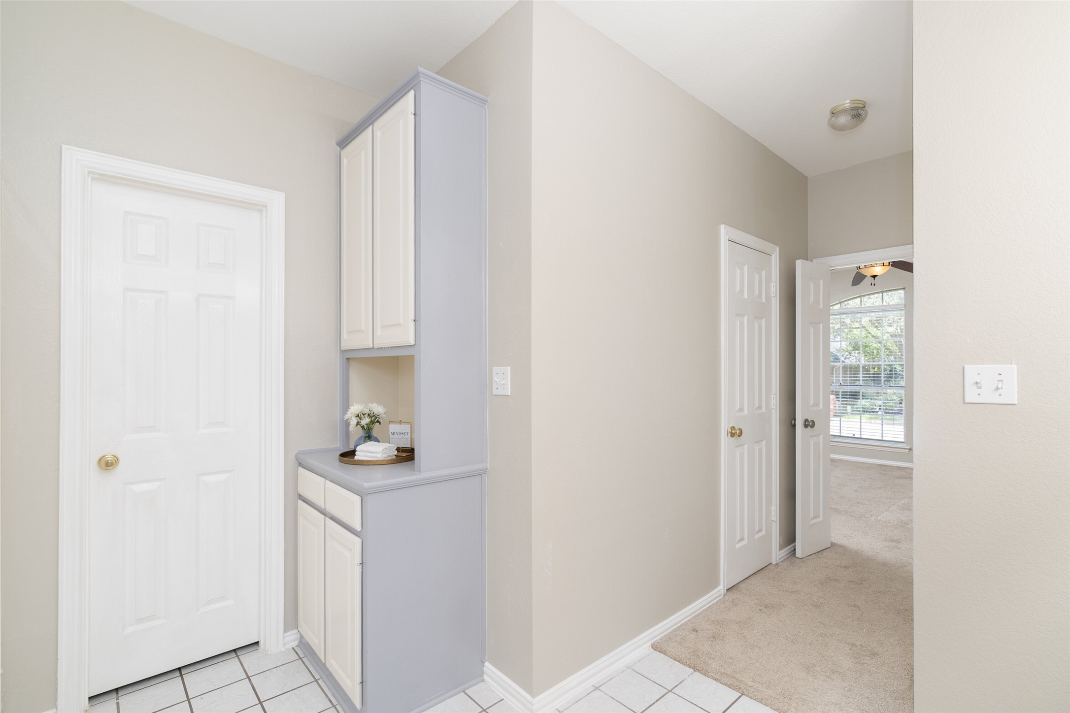 1104 Shadetree Lane