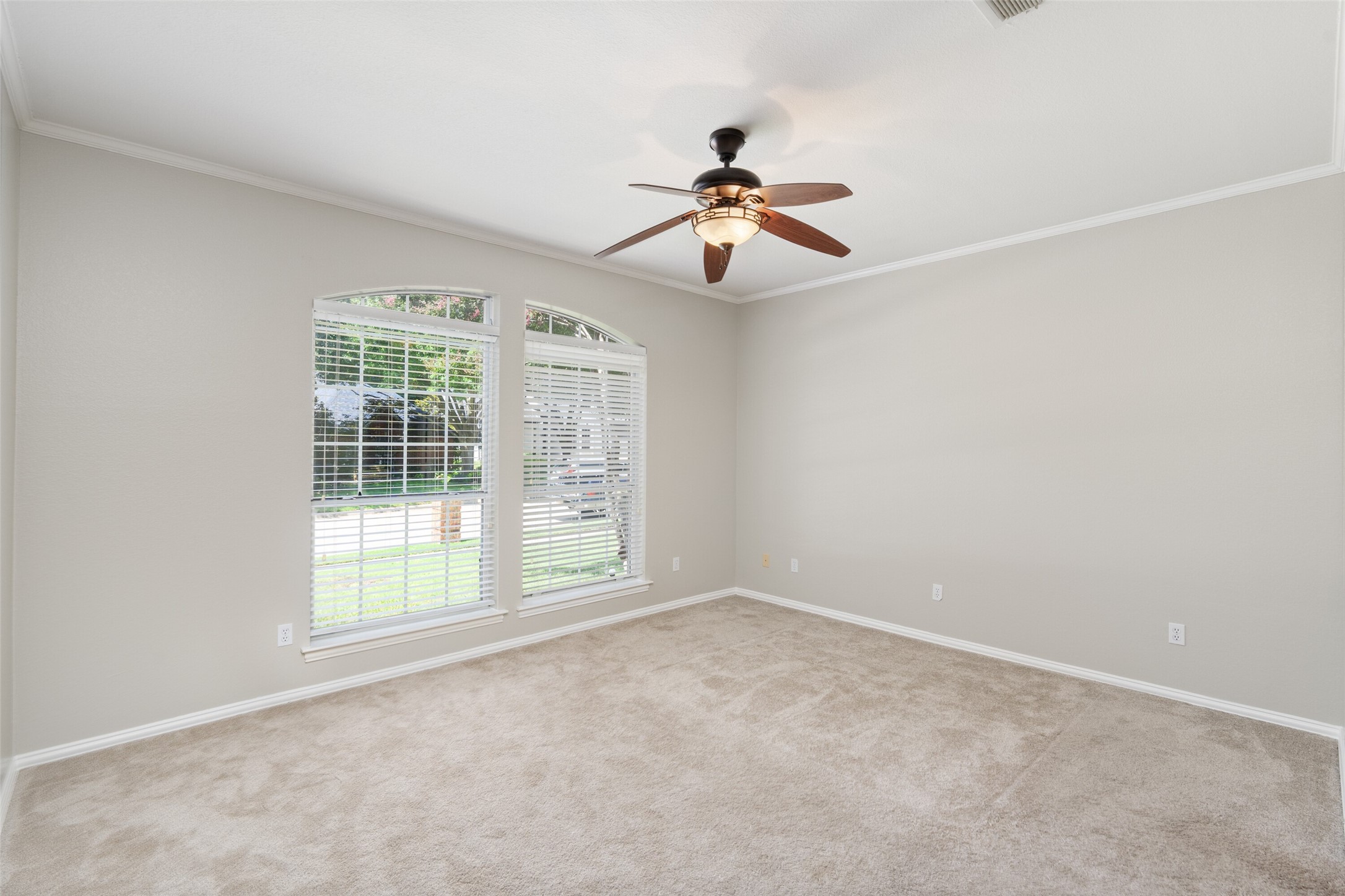 1104 Shadetree Lane