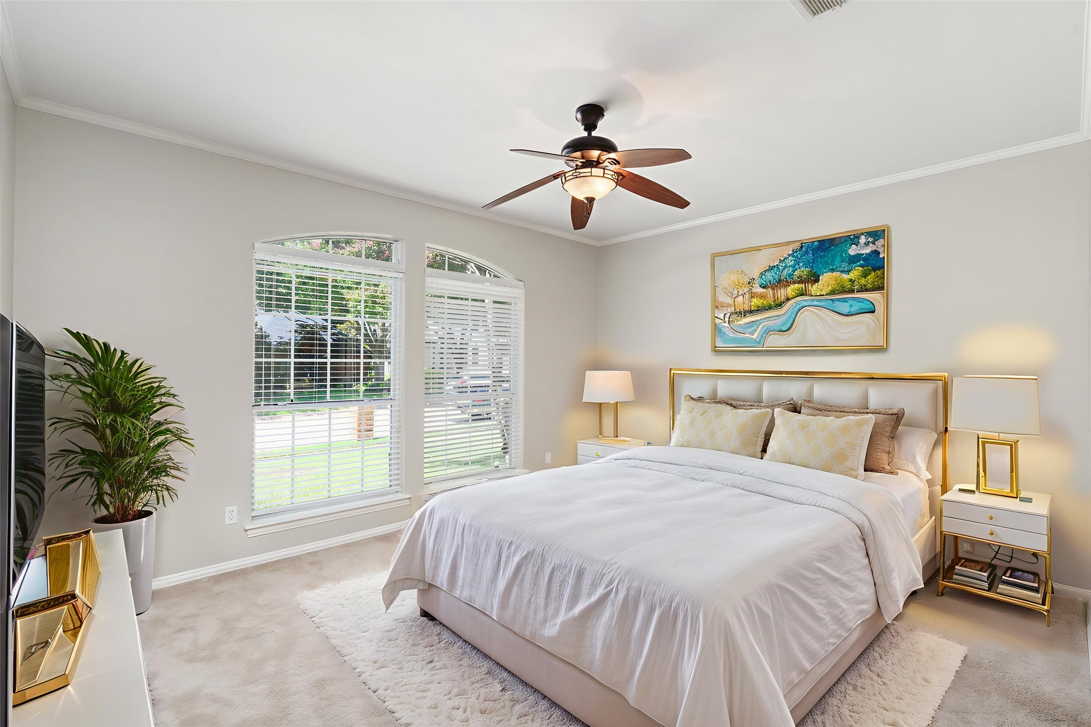 1104 Shadetree Lane