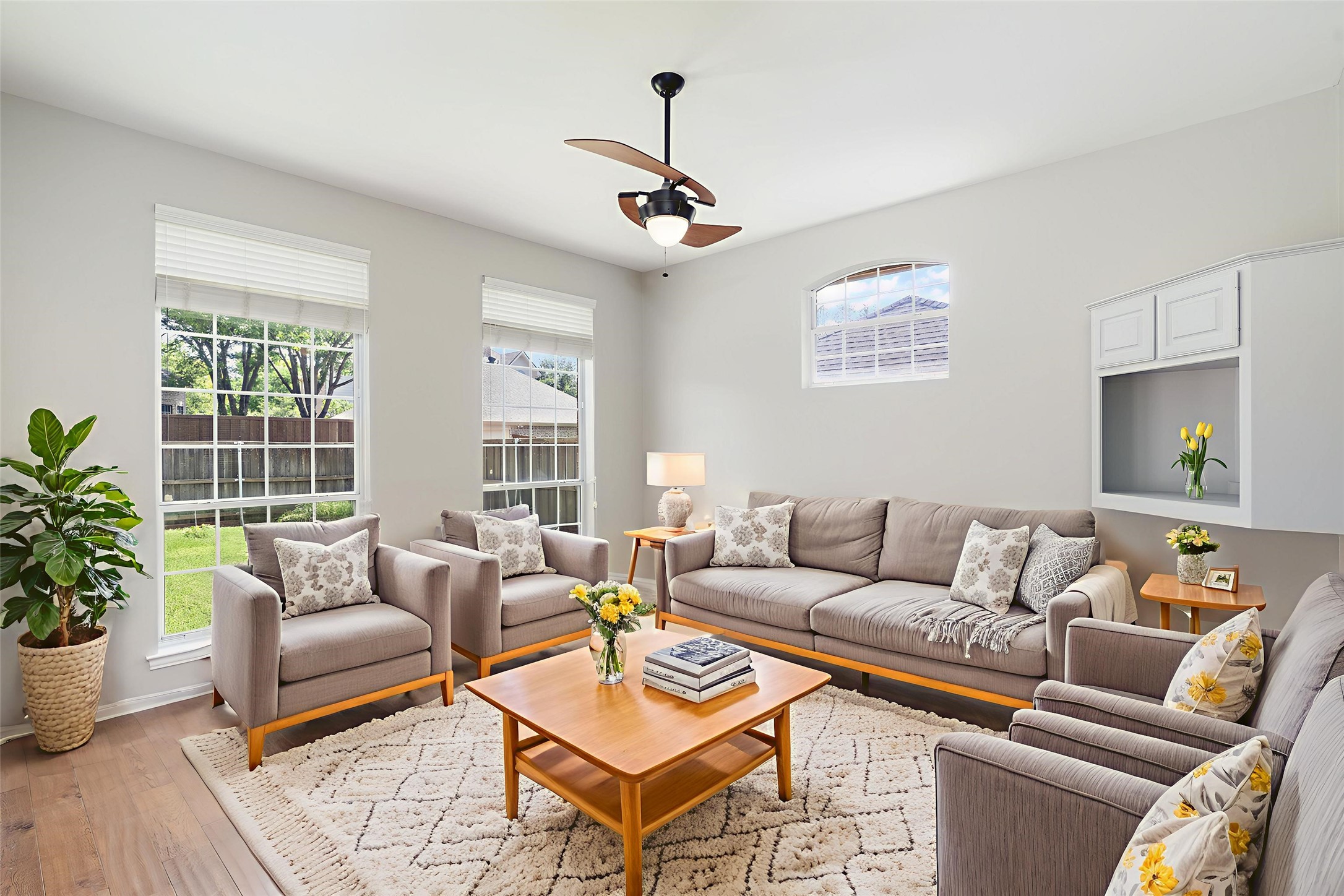 1104 Shadetree Lane