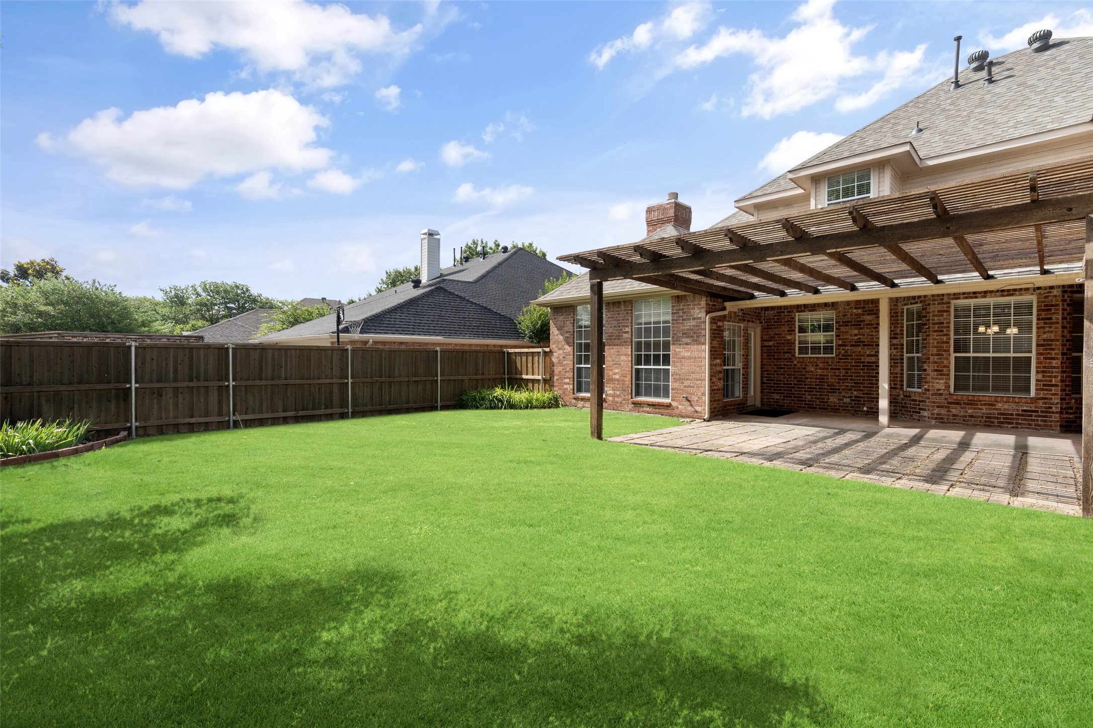 1104 Shadetree Lane