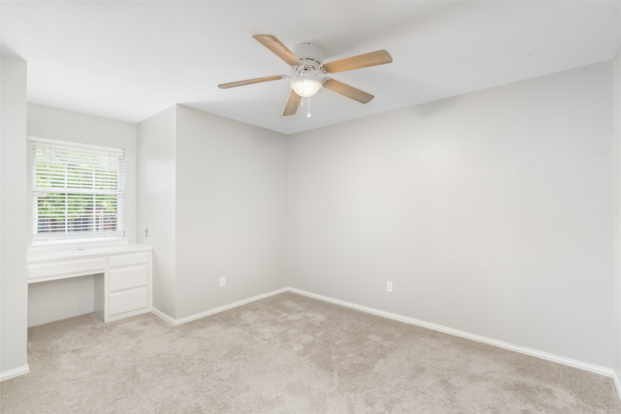 1104 Shadetree Lane