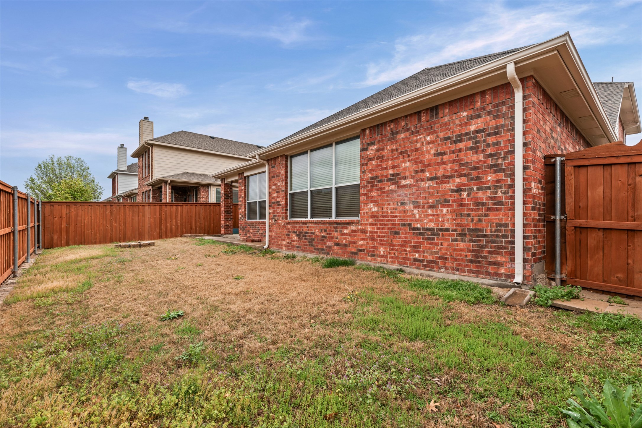 3537 Stroll Road