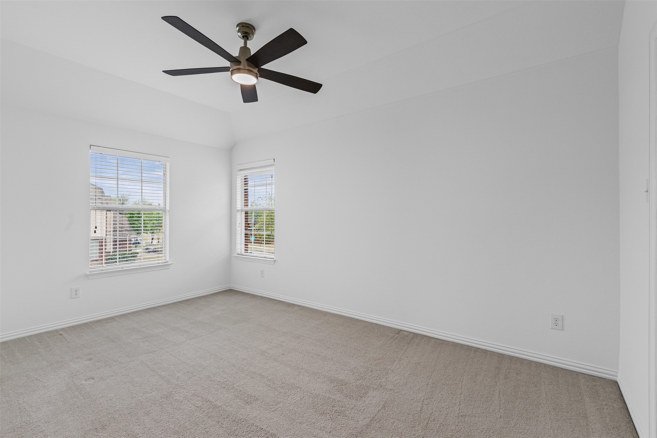 3537 Stroll Road