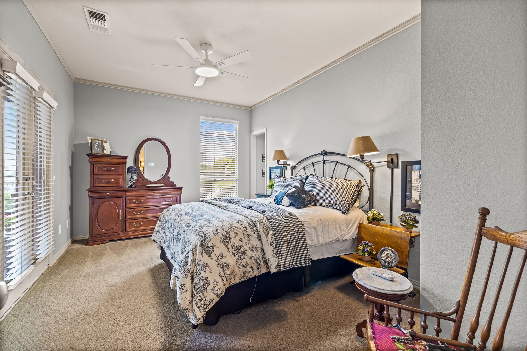8864 Broken Bend Lane