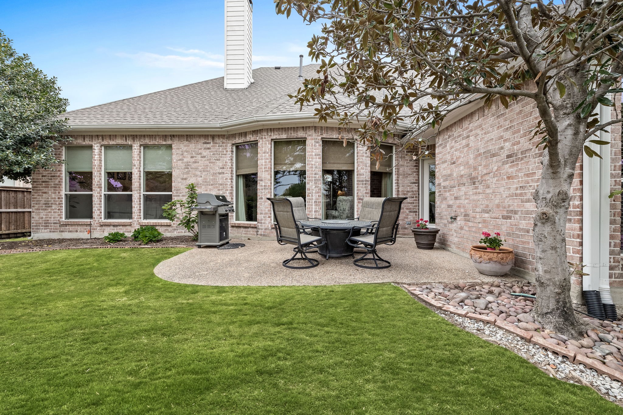 8864 Broken Bend Lane